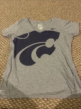 Nike K-State Wildcats Gray and Purple V-Neck Athletic Tee